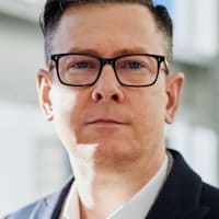 Daniel Thompson sales teams testimonial portrait